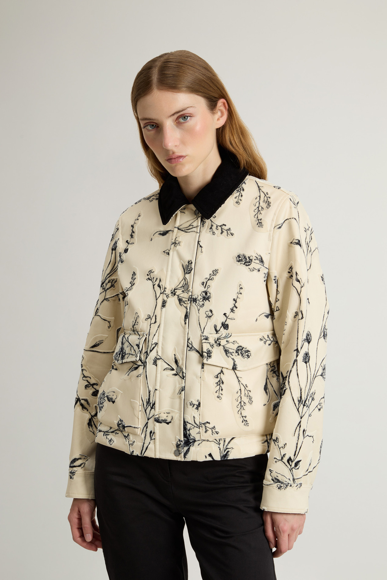 Pontoglio Velvet Jacket with Raised Pattern Beige photo 1 | Woolrich