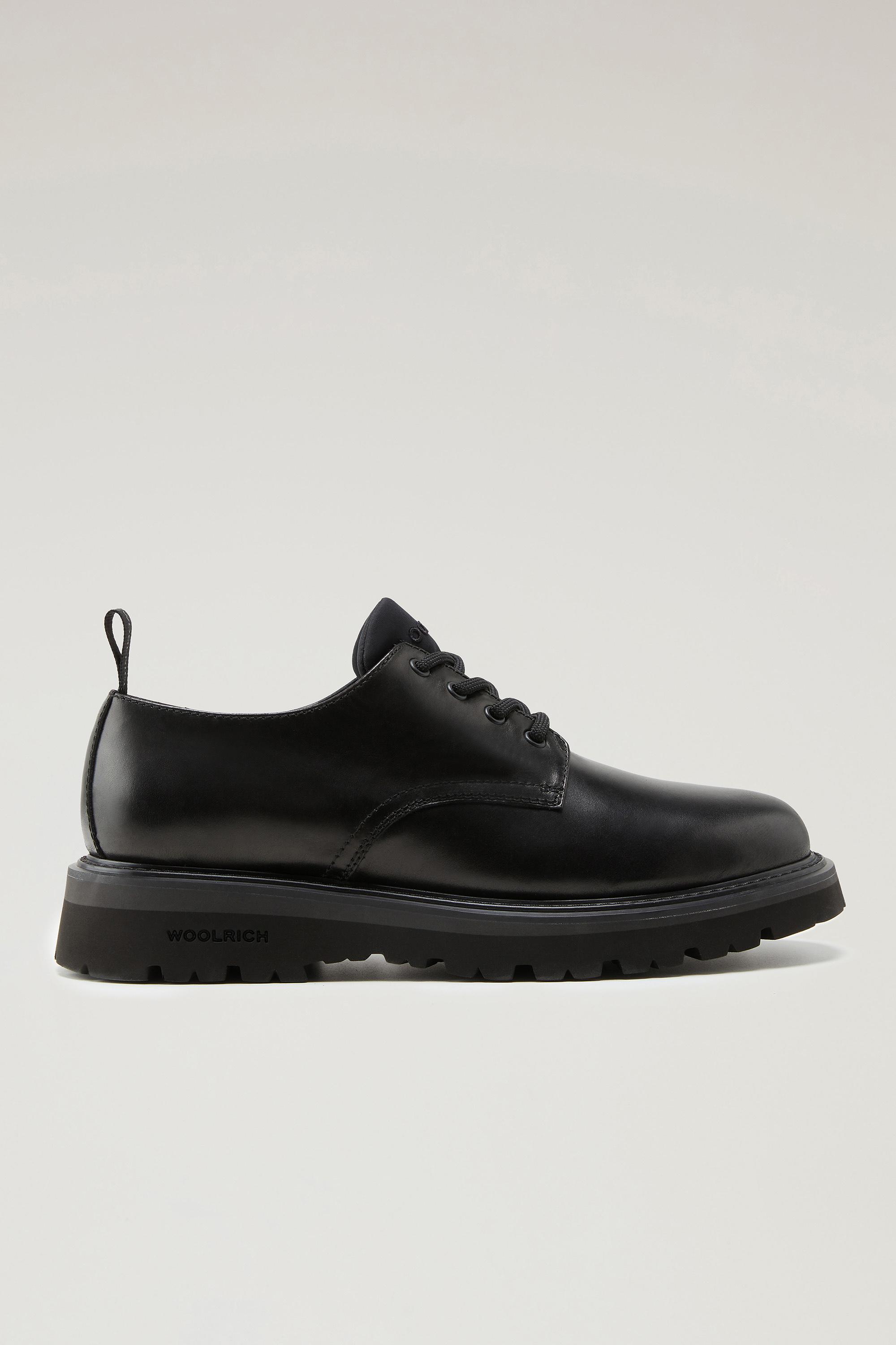 New City Derby Shoes in Calfskin Leather Black photo 1 | Woolrich