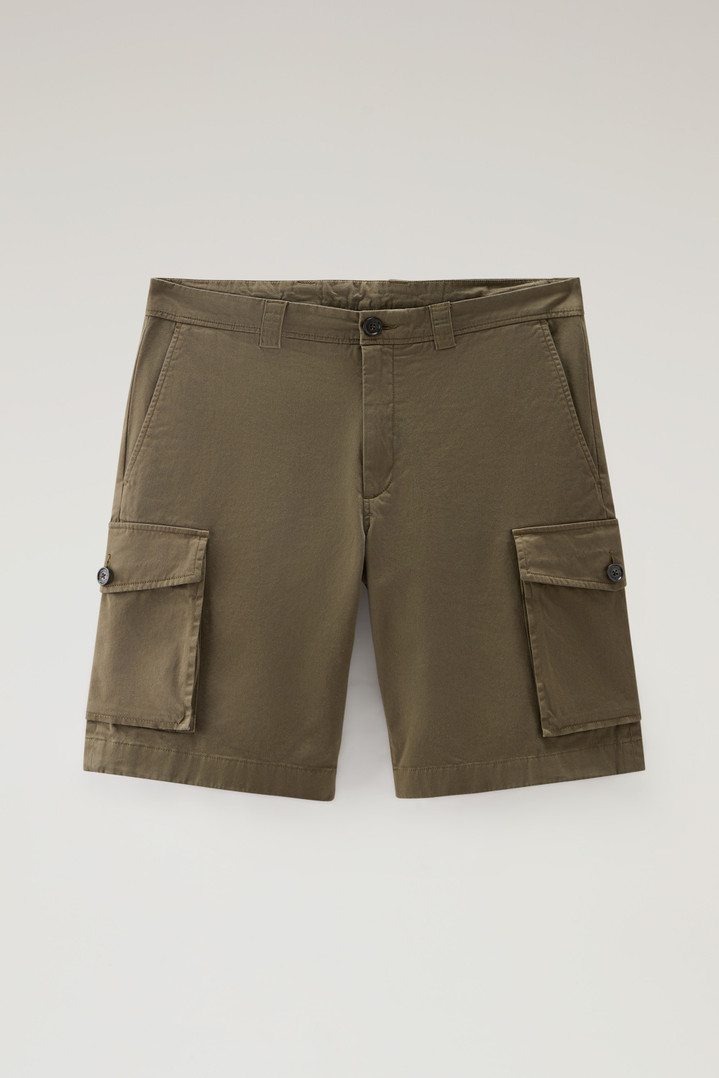 Garment-Dyed Cargo Shorts in Stretch Cotton Green photo 1 | Woolrich