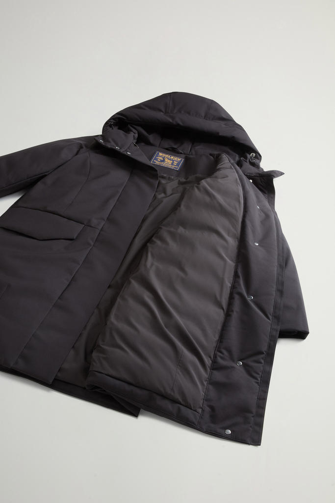Padded Hooded Parka in Light Stretch Black photo 8 | Woolrich