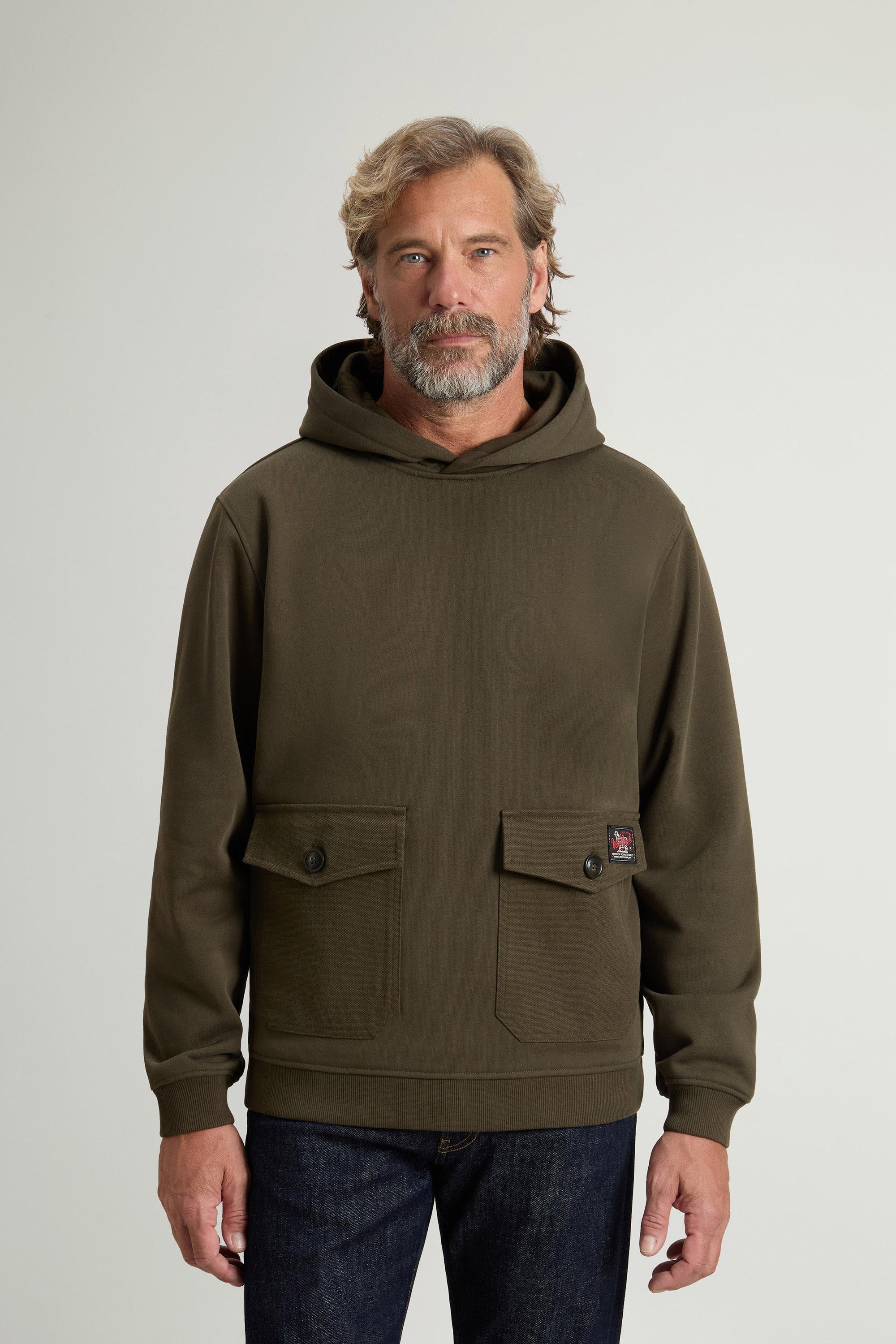 Kapuzenpullover aus einer Baumwollmischung mit Tasche Grün photo 1 | Woolrich