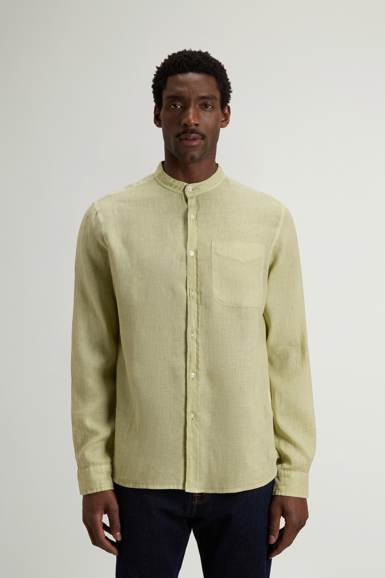 BAND COLLAR LINEN SHIRT Green photo 1 | Woolrich