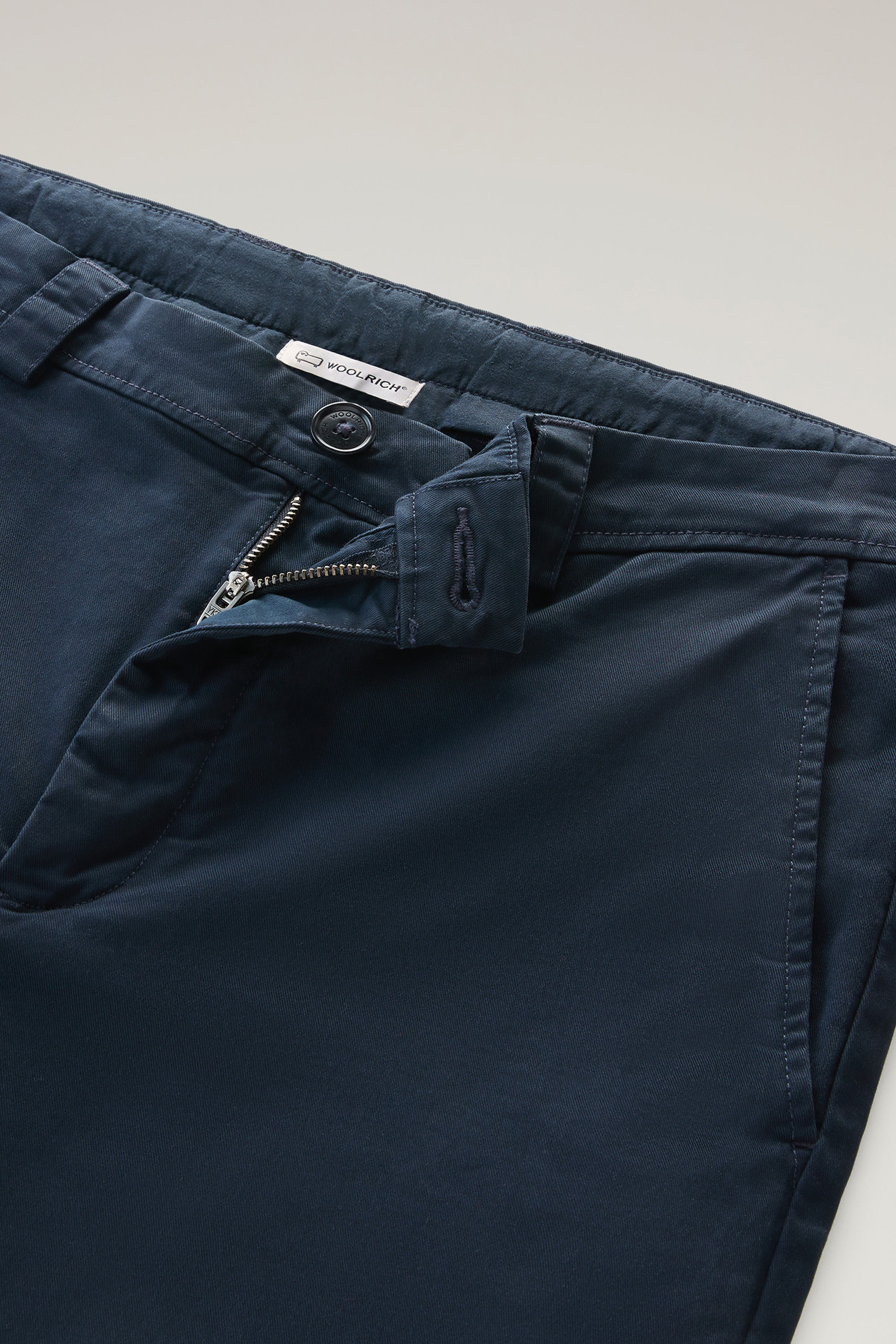 Garment-Dyed Chino Pants in Stretch Cotton Twill Blue photo 2 | Woolrich