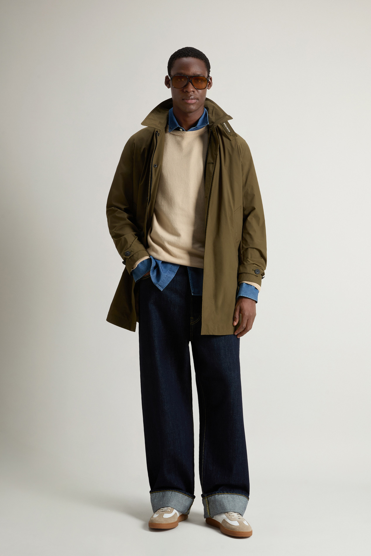 Crewneck Sweater in Pure Cotton with Embroidered Logo Beige photo 2 | Woolrich