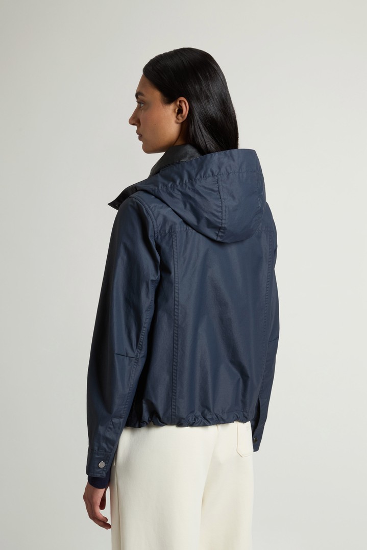 Dundee Jacket in Superwax Cotton Blue photo 3 | Woolrich