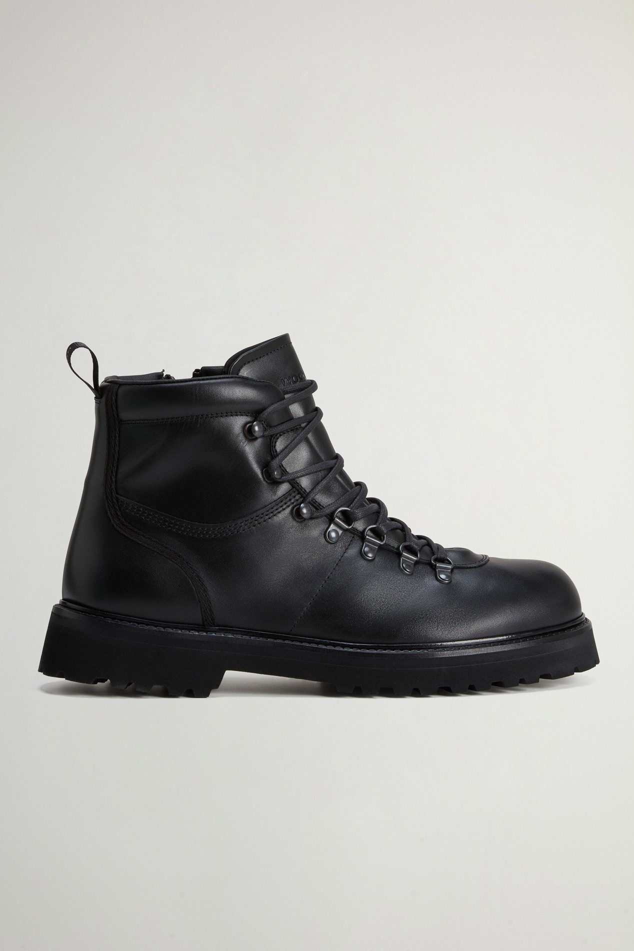 HIKING BOOT Black photo 1 | Woolrich