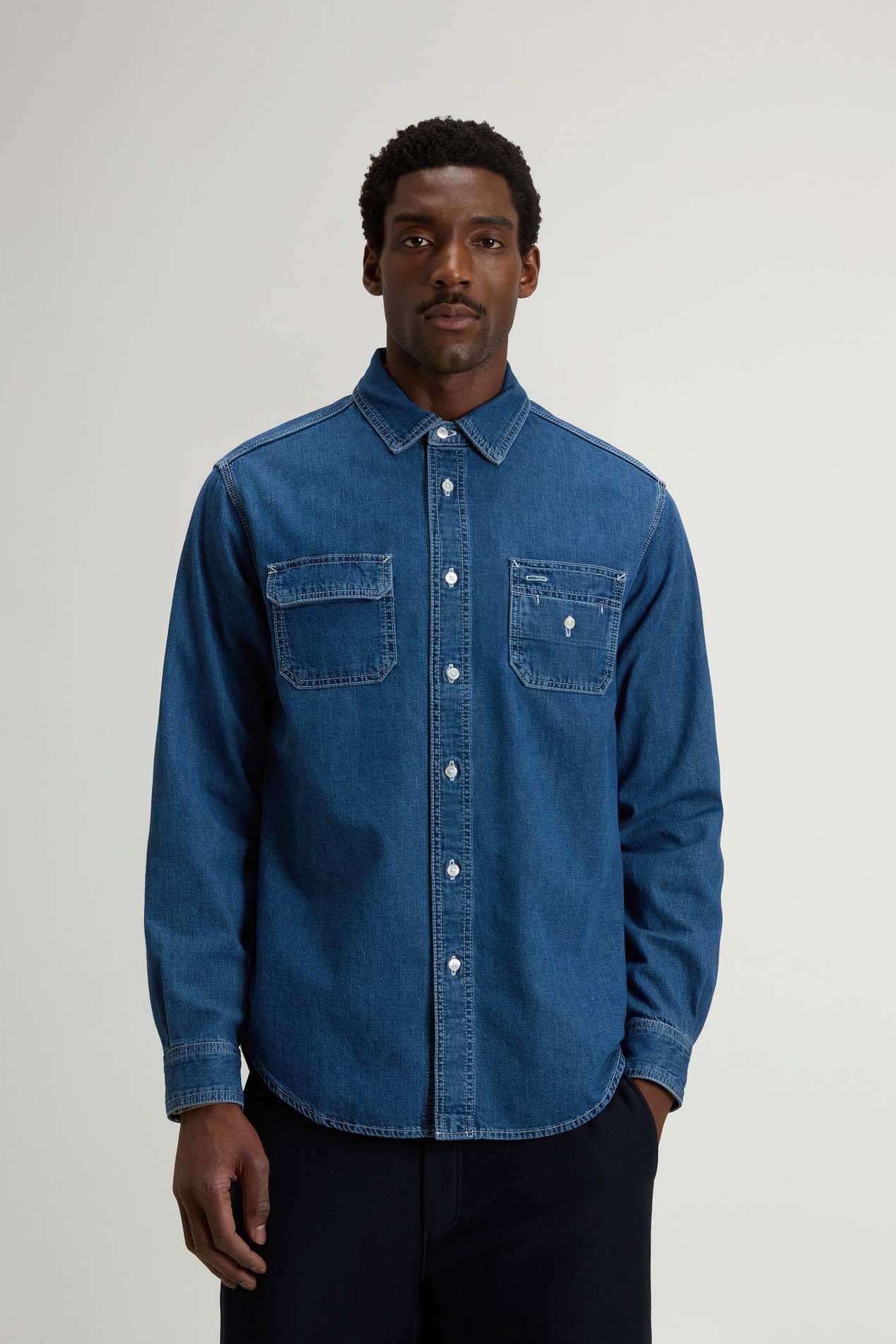 Shirt in Lightweight Pure Cotton Denim Blue photo 1 | Woolrich