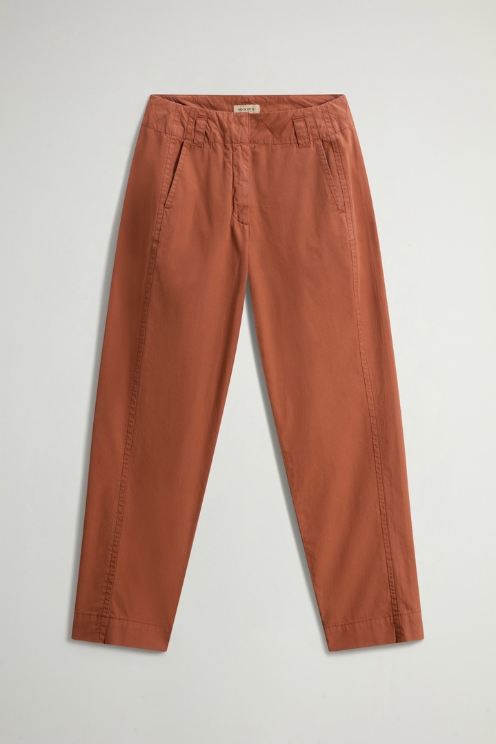 Garment-Dyed Carrot Pants in Pure Cotton Poplin Brown photo 3 | Woolrich