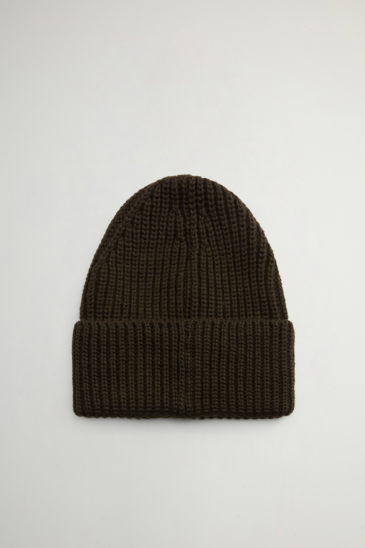 WM PATCH BEANIE Green photo 3 | Woolrich
