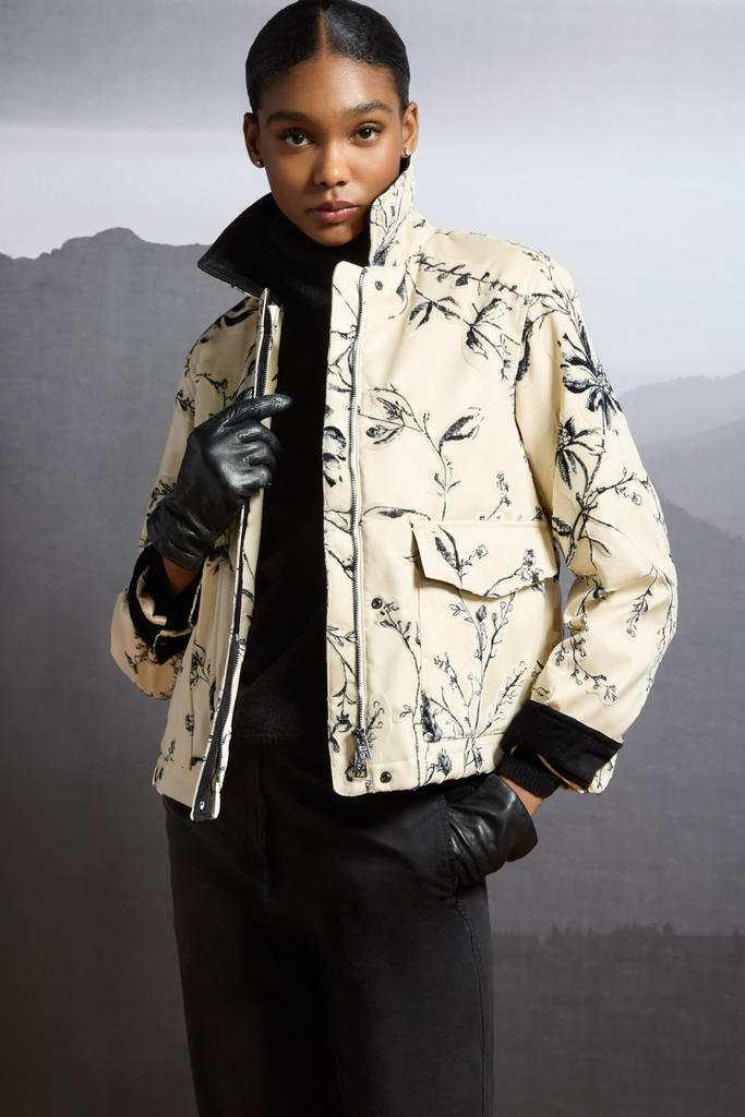 Pontoglio Velvet Jacket with Raised Pattern Beige photo 9 | Woolrich