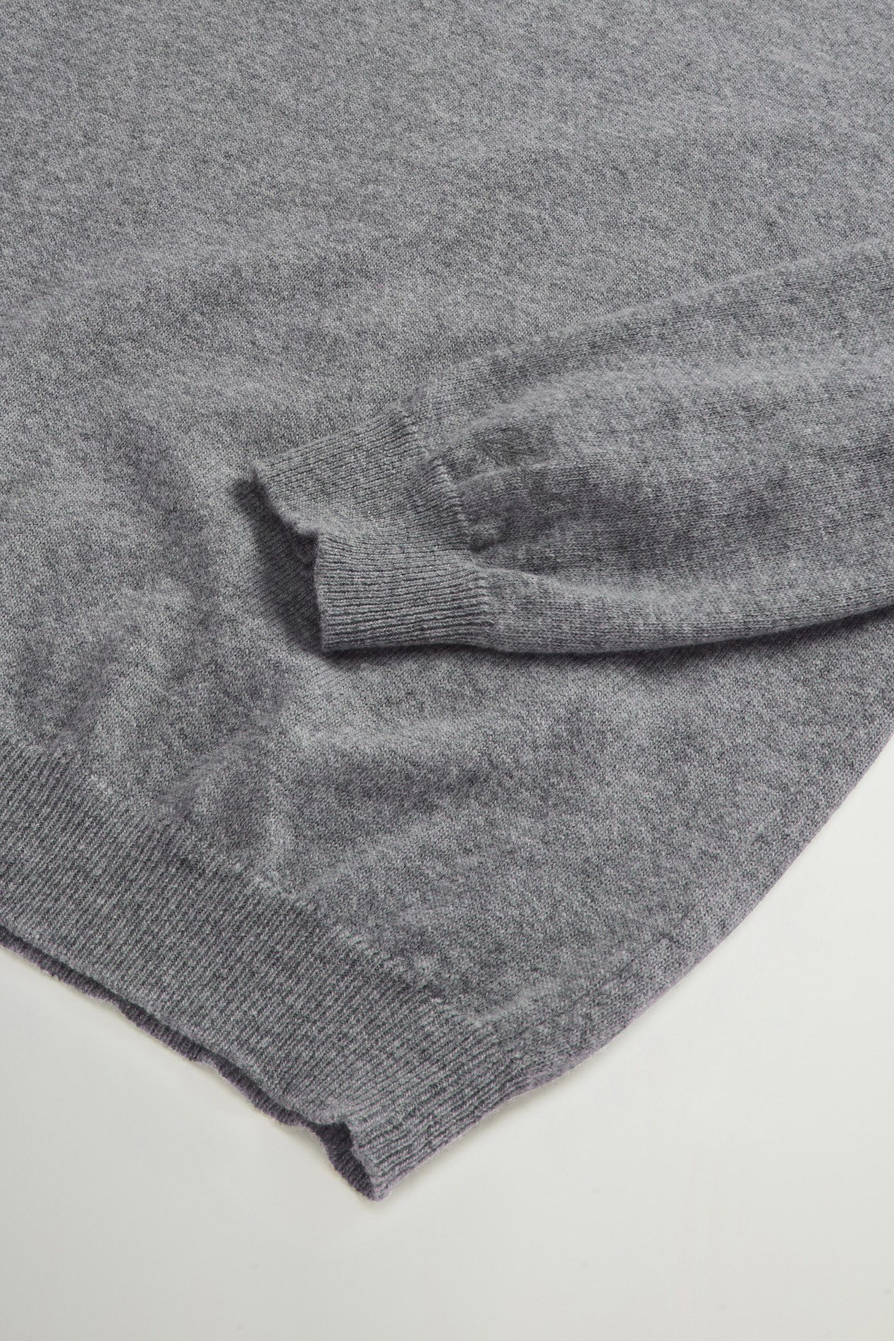 LAMBSWOOL CREWNECK GG13 Gray photo 6 | Woolrich