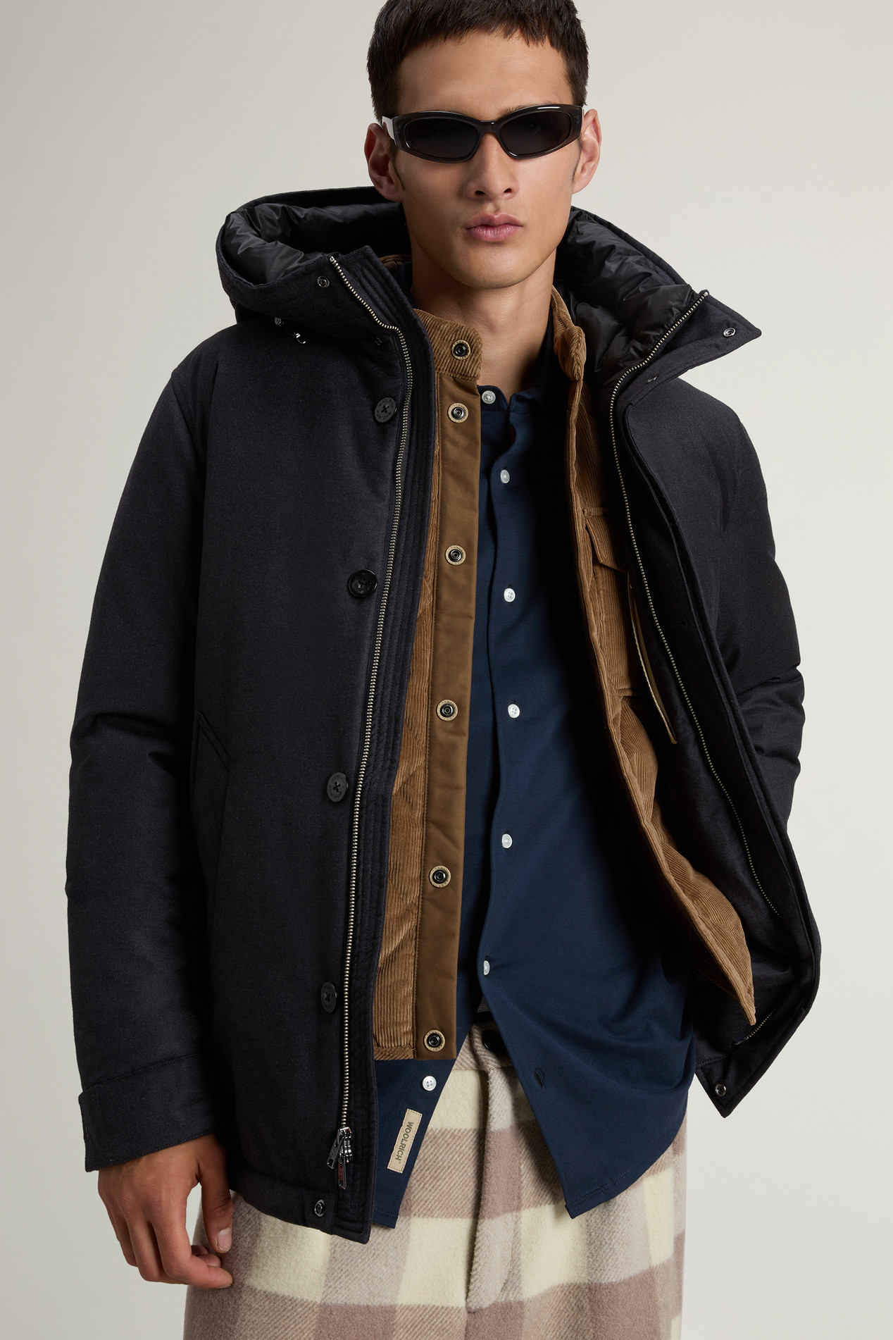 Short Parka in Wool-Silk Blend Crafted Using a Loro Piana Fabric Black photo 4 | Woolrich