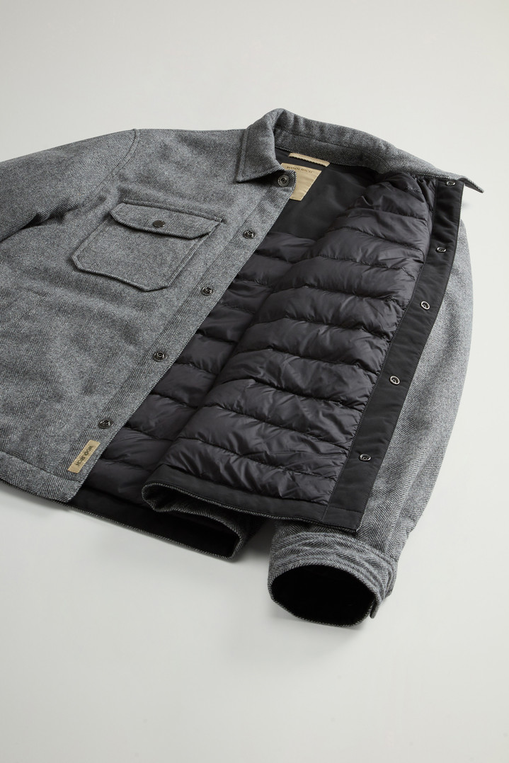 Alaskan Check Overshirt in Recycled Italian Wool Blend Gray photo 8 | Woolrich