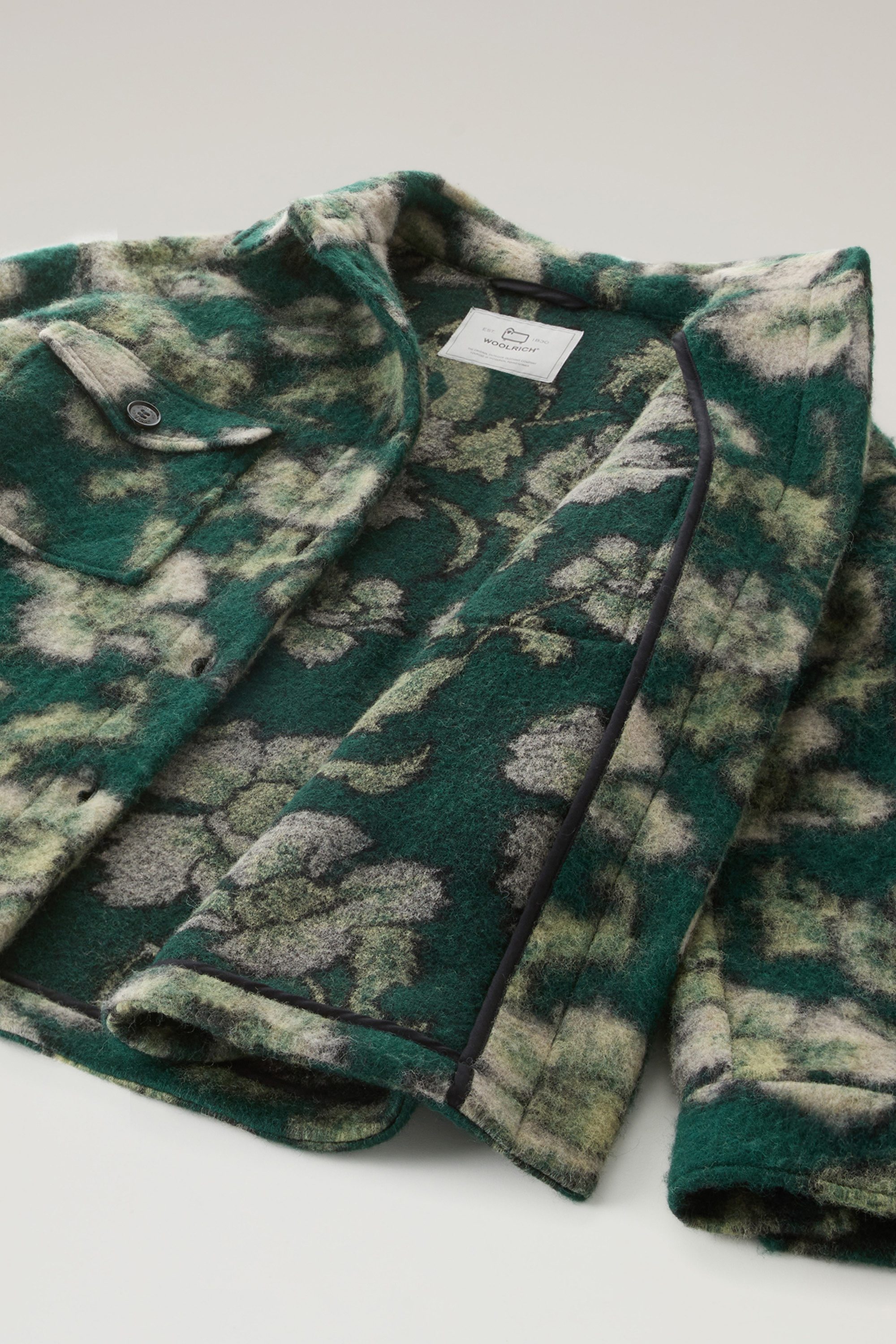 Gentry Overshirt in Wool Blend Green photo 5 | Woolrich