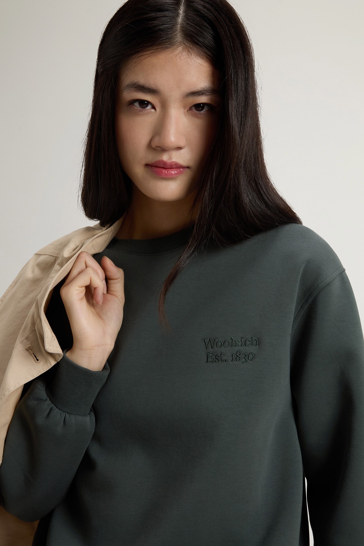 INTERLOCK CREWNECK Green photo 4 | Woolrich