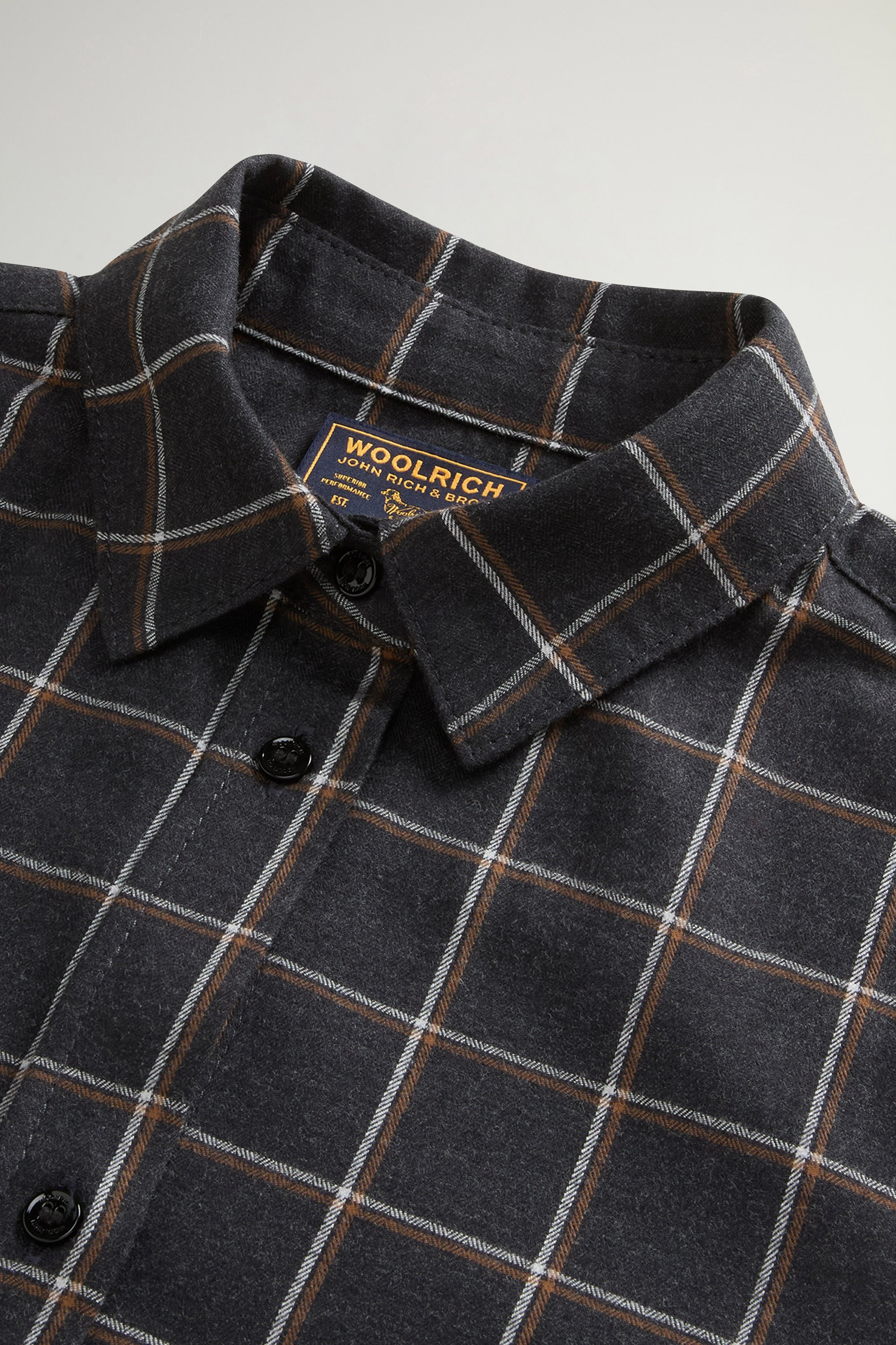 Checked Shirt Dress in Pure Cotton Flannel Gray photo 6 | Woolrich
