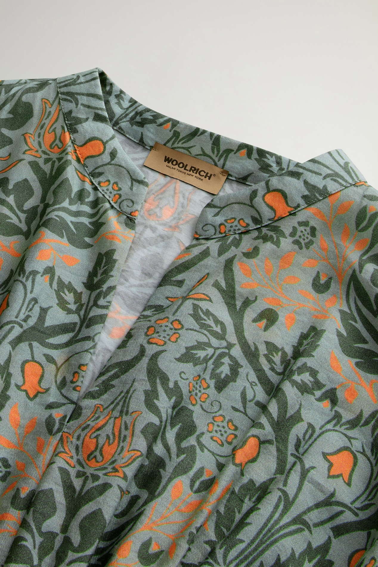 FLUID SHIRT DRESS Green photo 6 | Woolrich