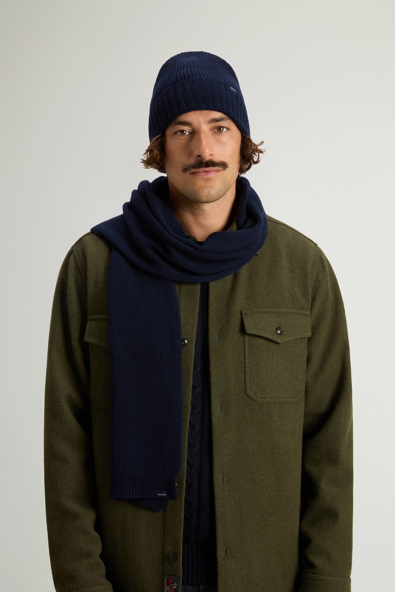 Gift Set with Merino Wool-Blend Beanie and Scarf Blue photo 1 | Woolrich