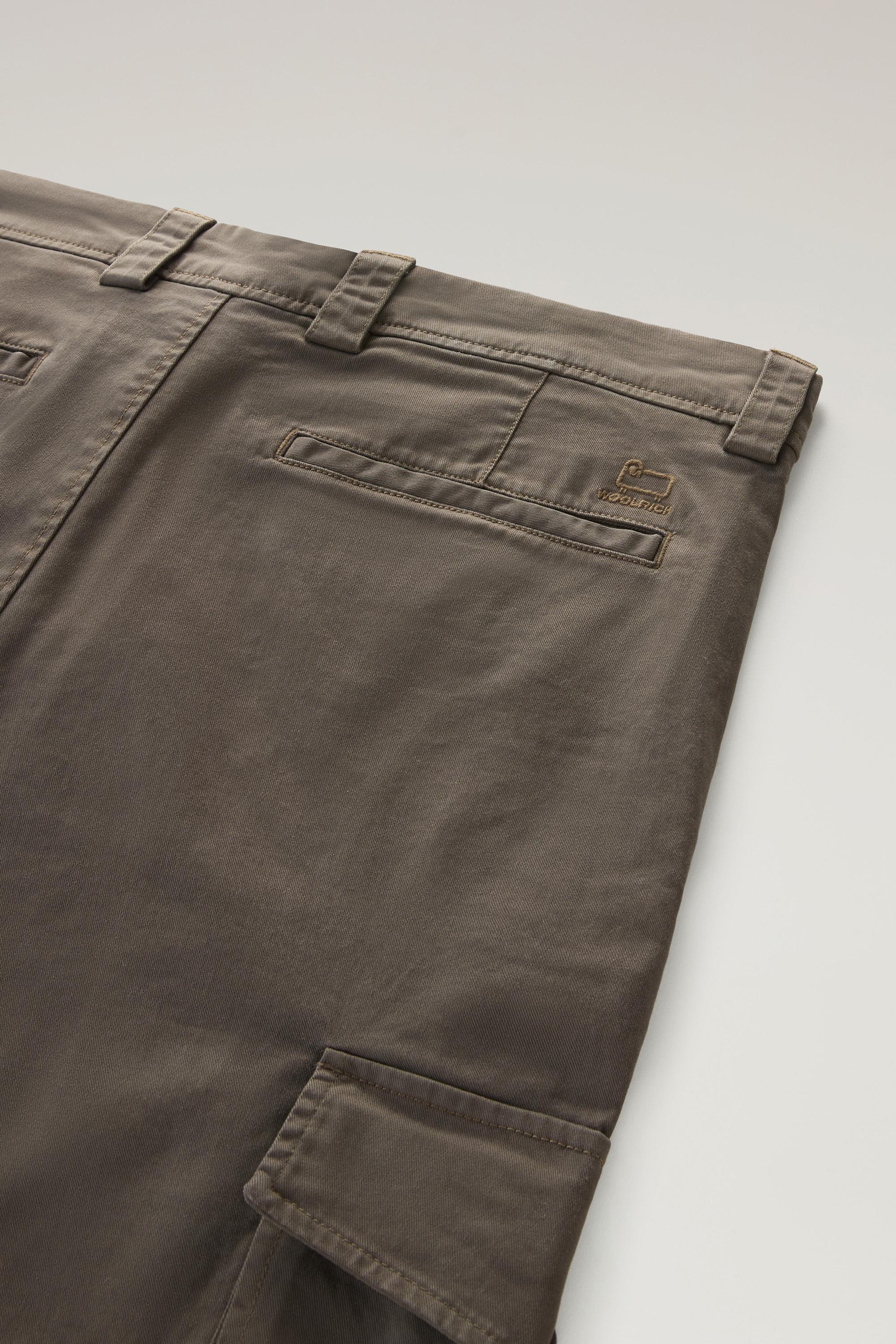 Garment-Dyed Cargo Pants in Stretch Cotton Twill Green photo 4 | Woolrich