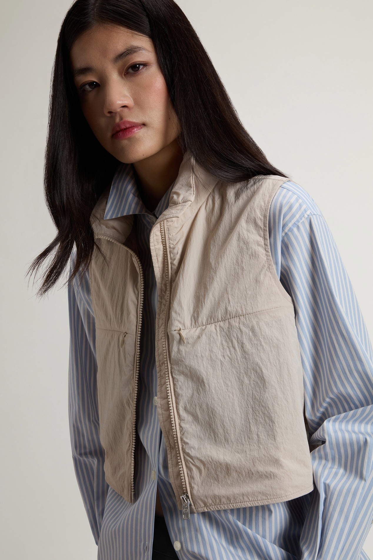 Vest in Nylon Beige photo 4 | Woolrich