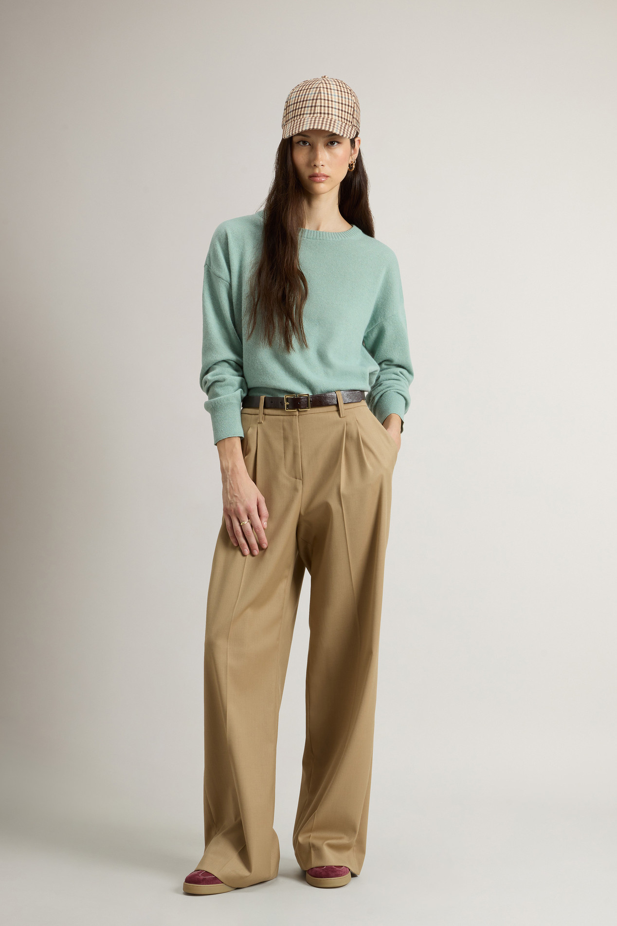 Crewneck Sweater in Virgin Wool and Cashmere Blend Green photo 2 | Woolrich