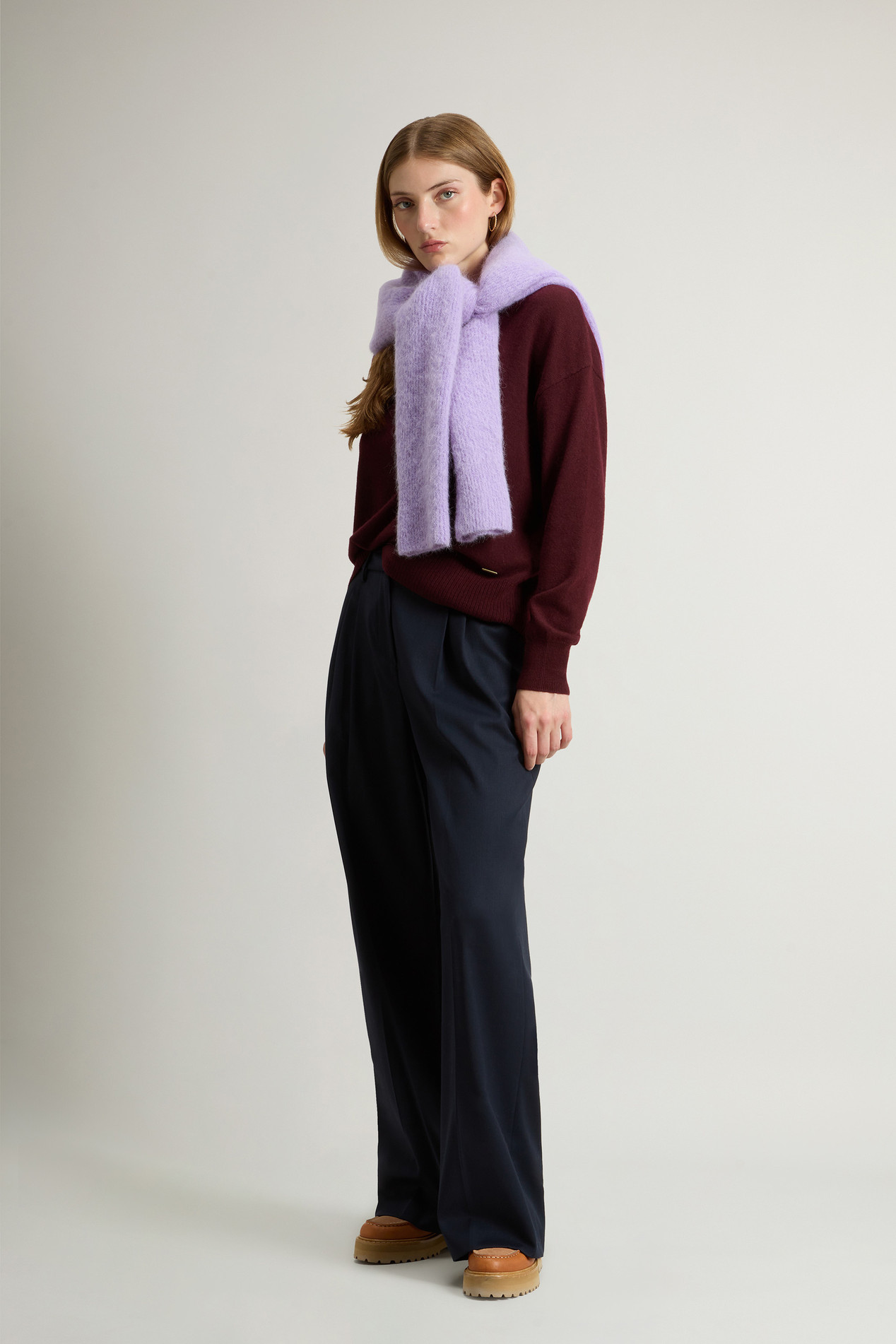 Crewneck Sweater in Virgin Wool and Cashmere Blend Burgundy photo 2 | Woolrich