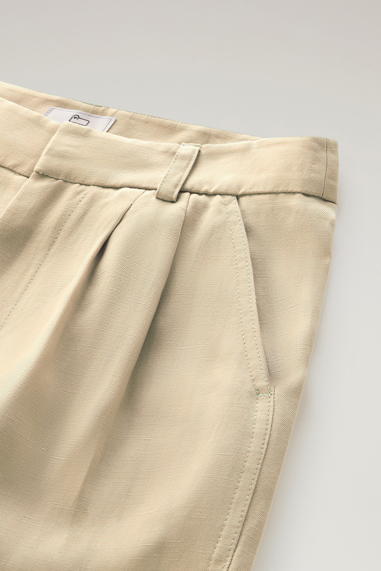 Belted Pants in Linen Blend Beige photo 3 | Woolrich