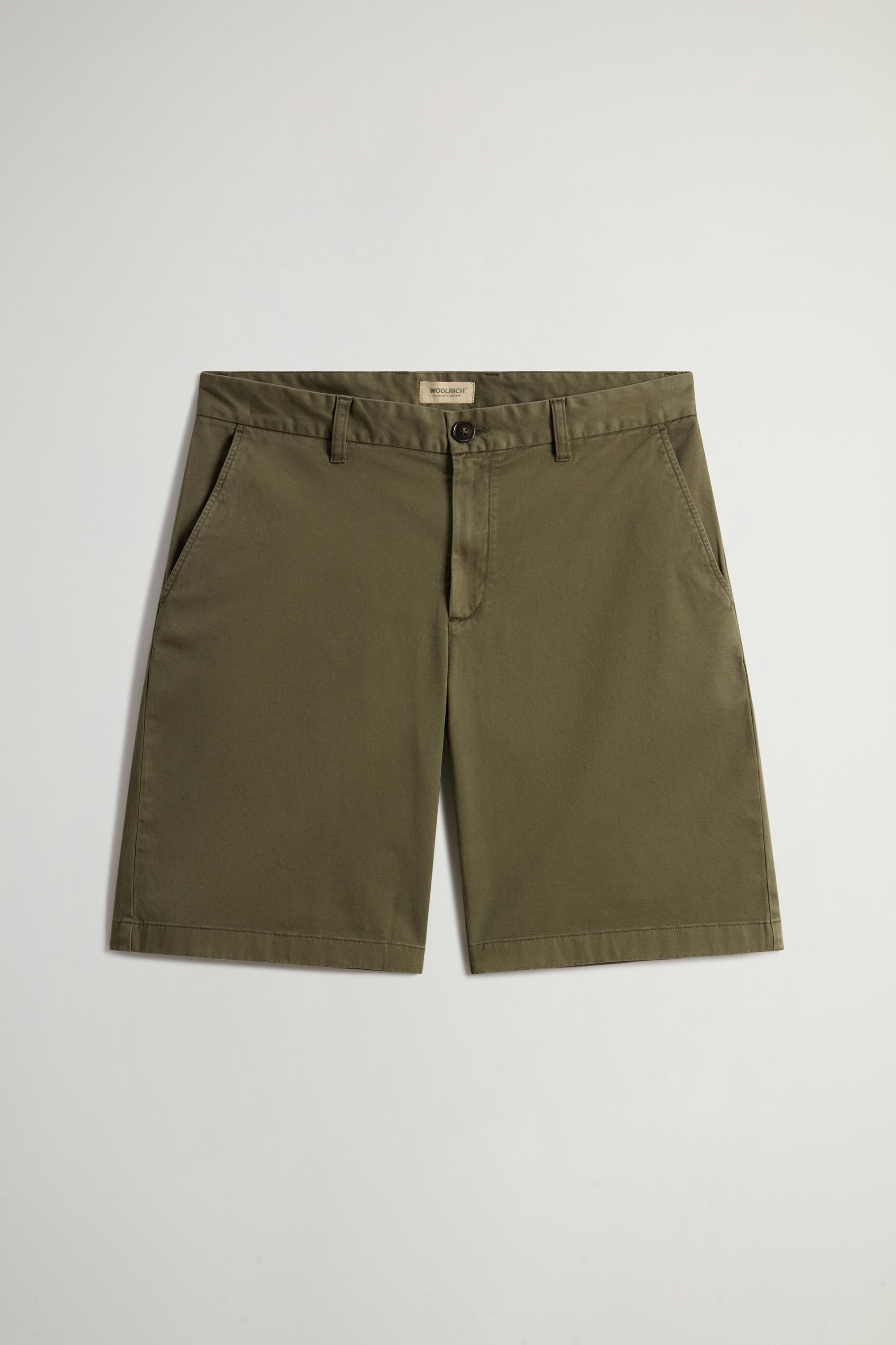 Garment-Dyed Stretch Cotton Twill Chino Shorts Green photo 1 | Woolrich