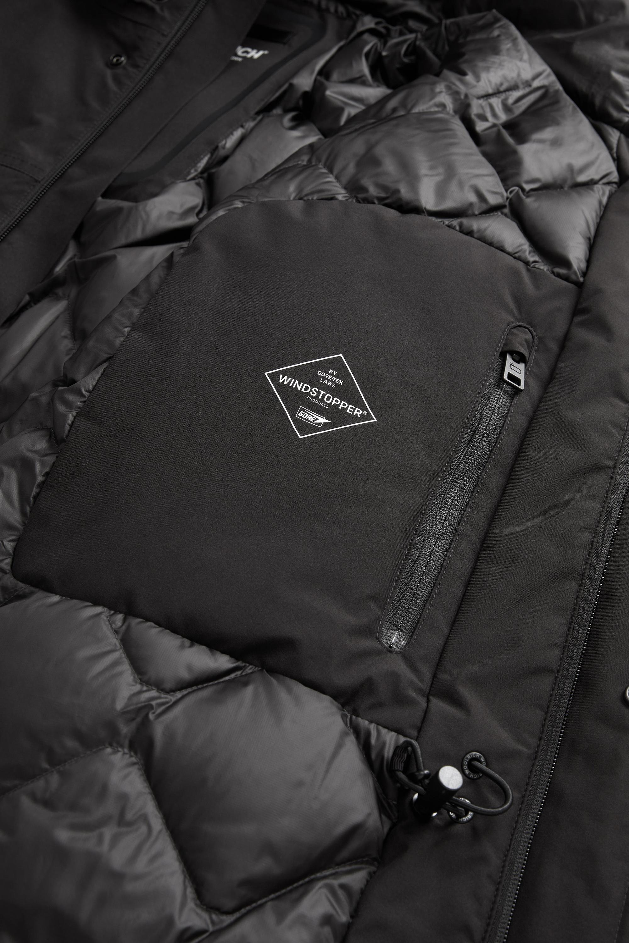 Mountain Jacket in WINDSTOPPER GORE-TEX Black photo 5 | Woolrich