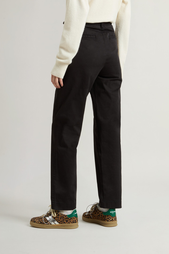 Garment-Dyed Organic Cotton Pants Black photo 2 | Woolrich