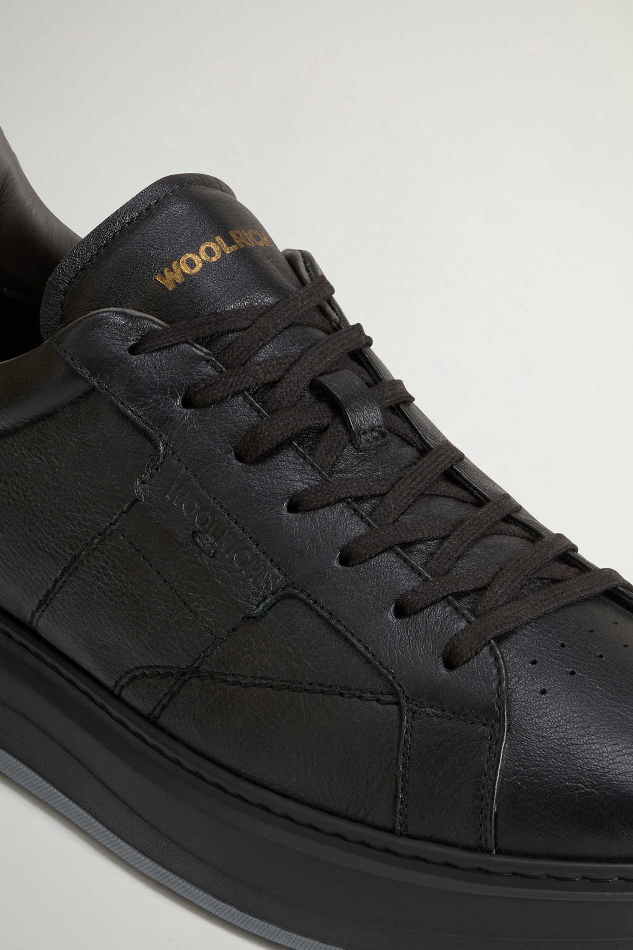 Arrow Sneakers in Leather Black photo 5 | Woolrich