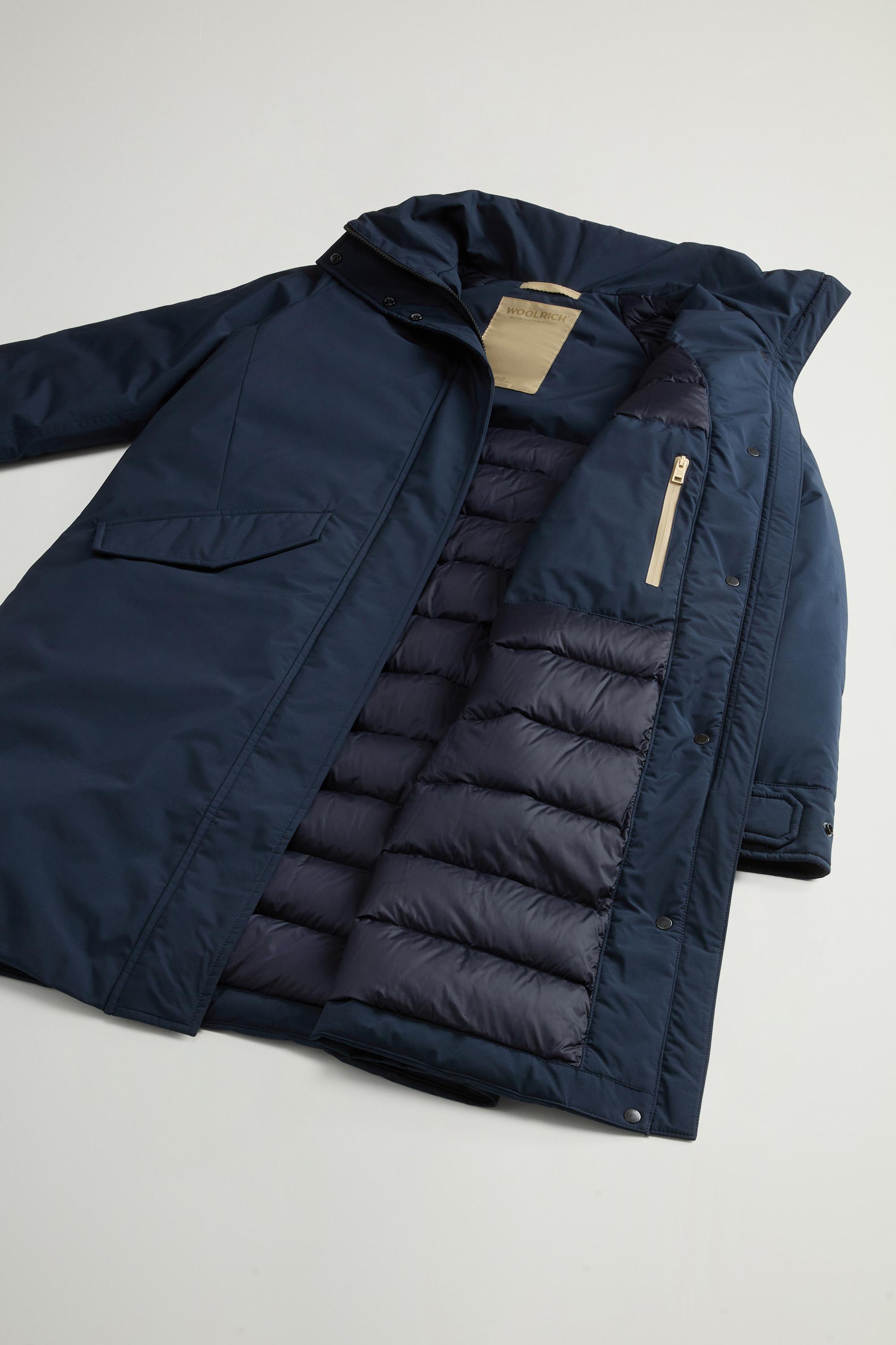 Long Cloud Jacket with Foldaway Hood Blue photo 8 | Woolrich