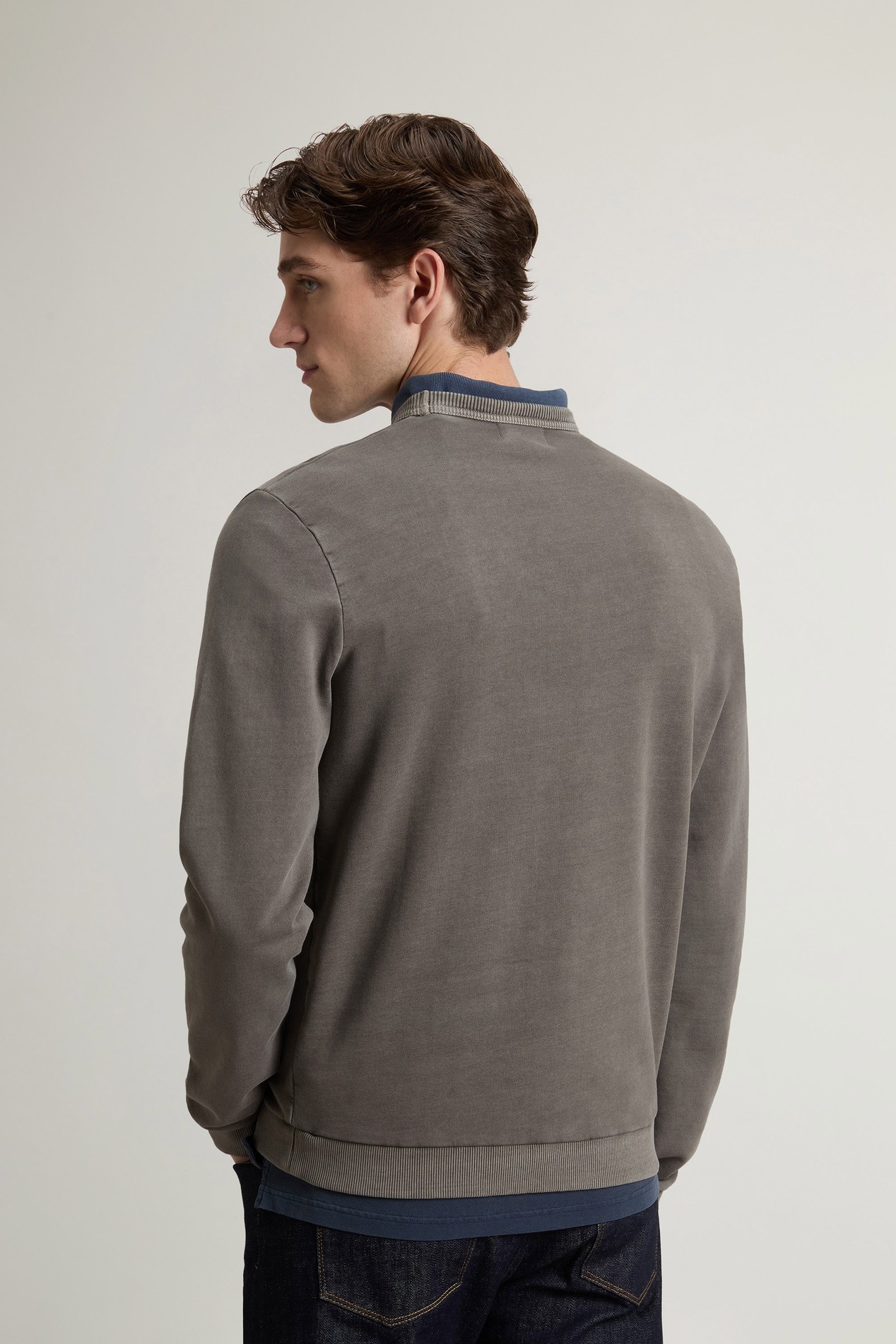 GARMENT DYED LOGO CRENEWCK Green photo 3 | Woolrich