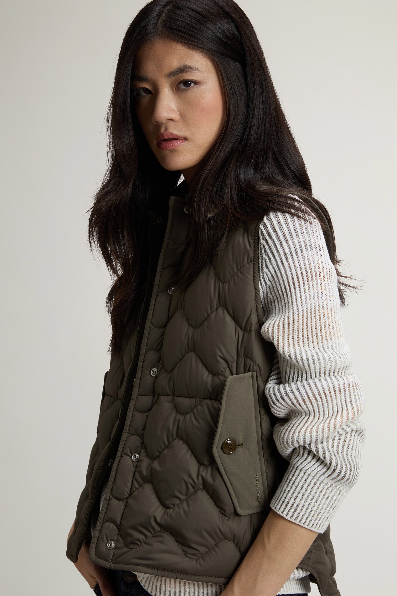 Quilted Microfiber Heritage Vest Green photo 4 | Woolrich