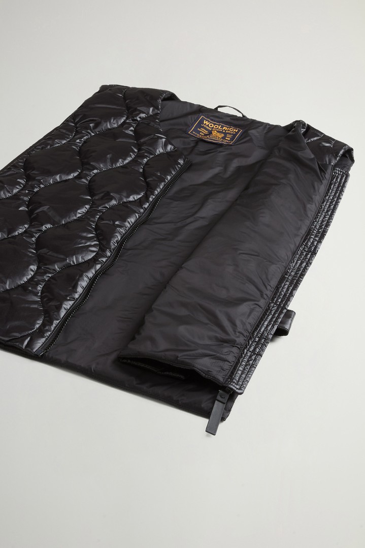Packable Quilted Vest in Urban Light Nylon Black photo 4 | Woolrich