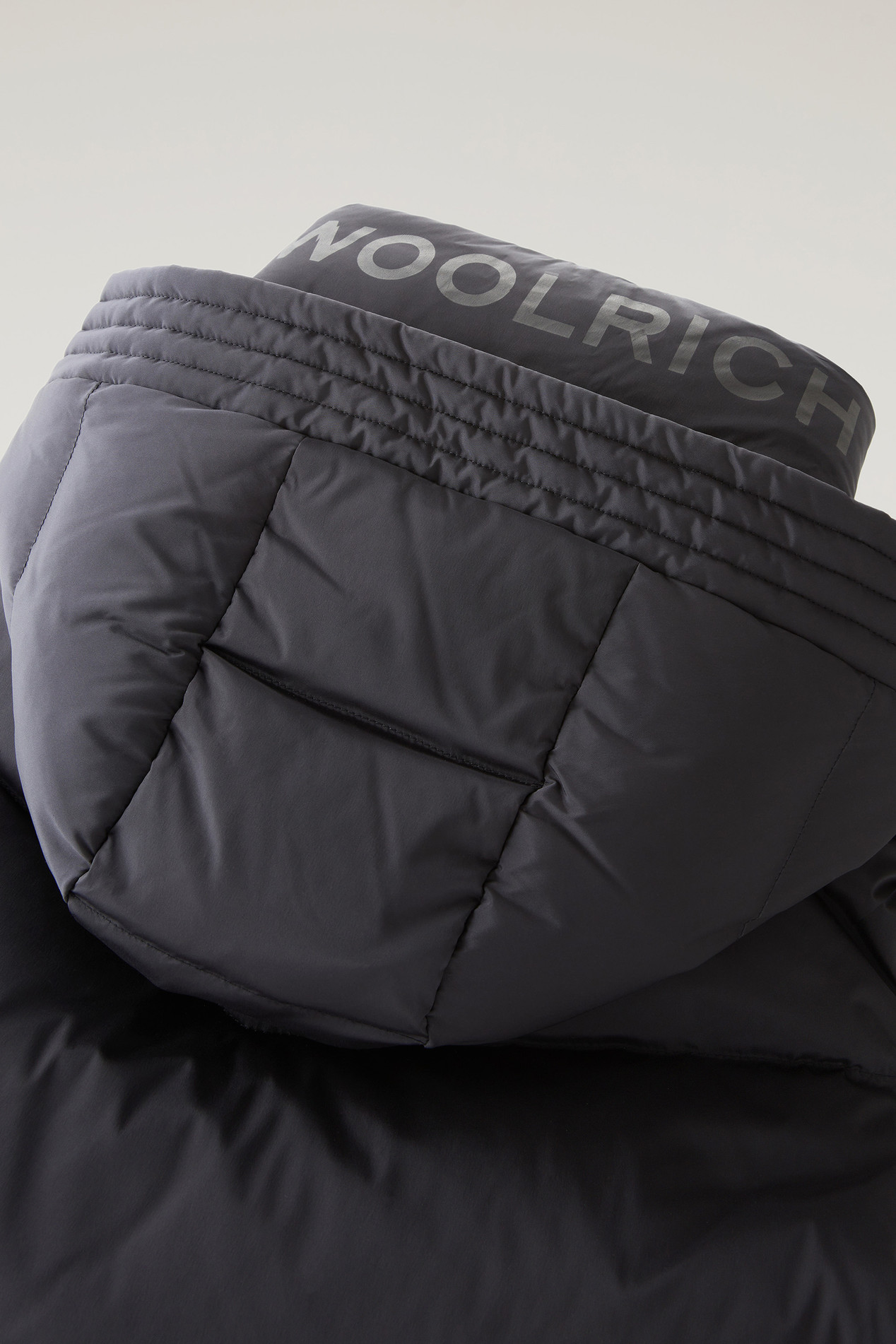Alsea Quilted Vest Black photo 4 | Woolrich