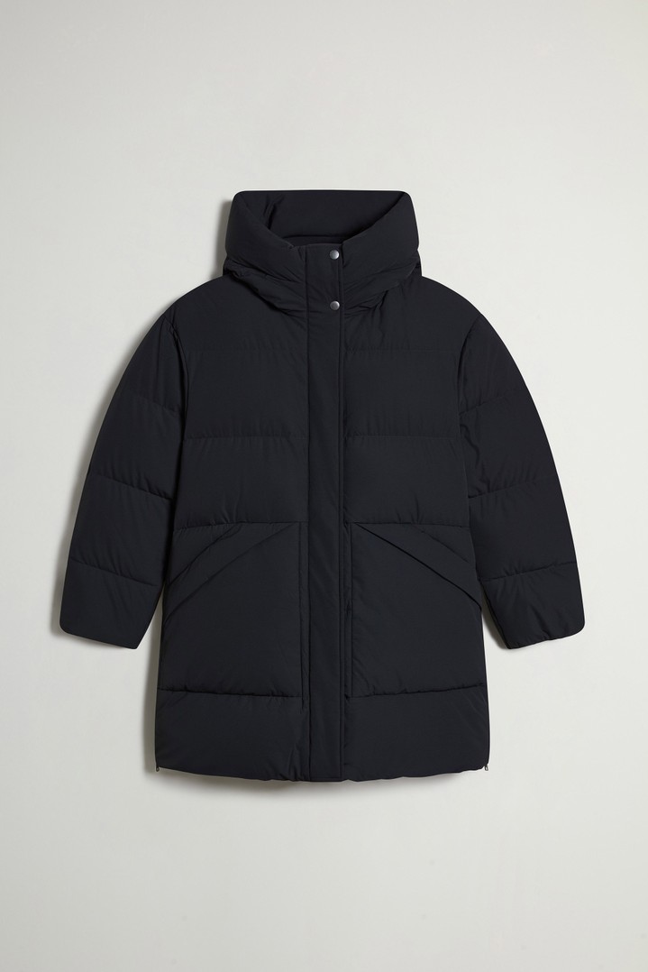 Quilted Madison Parka in Matte Stretch Nylon Black photo 5 | Woolrich