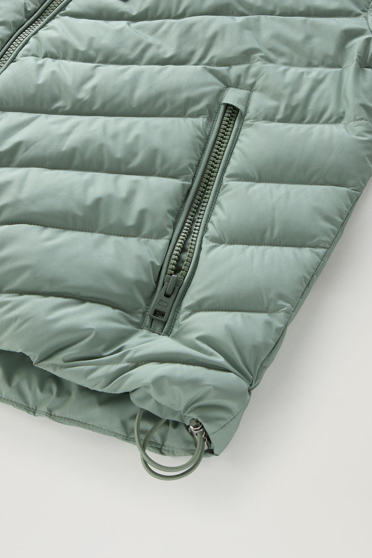 Microfibre Jacket with Chevron Quilting and Hood Green photo 5 | Woolrich