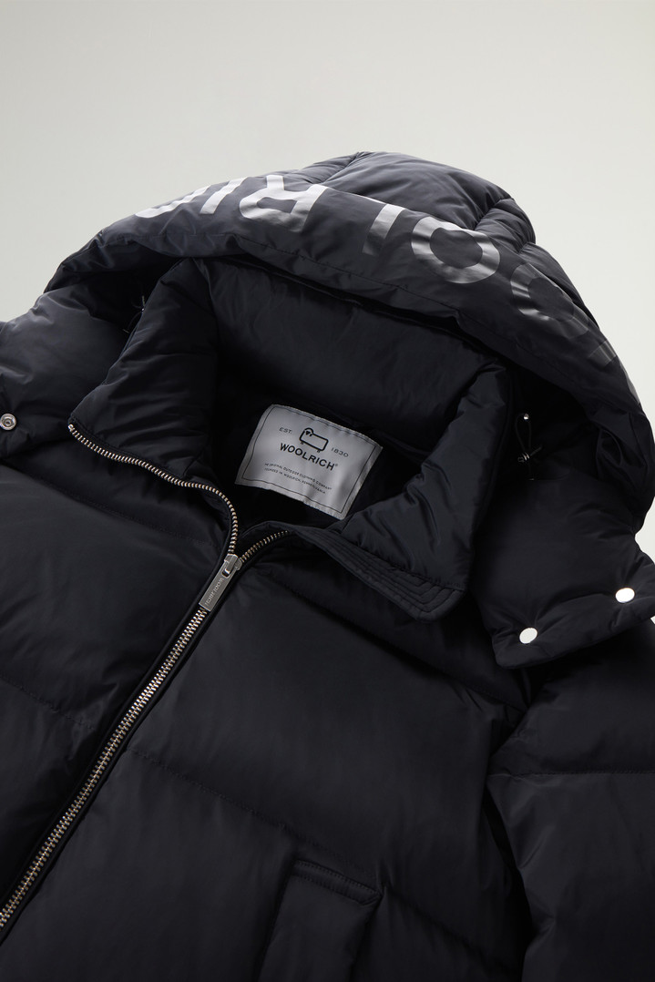 Short Alsea Down Jacket in Stretch Nylon with Detachable Hood Black photo 2 | Woolrich