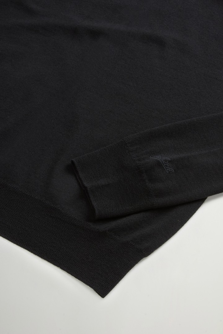 Maglione girocollo in pura lana vergine Merino Nero photo 6 | Woolrich