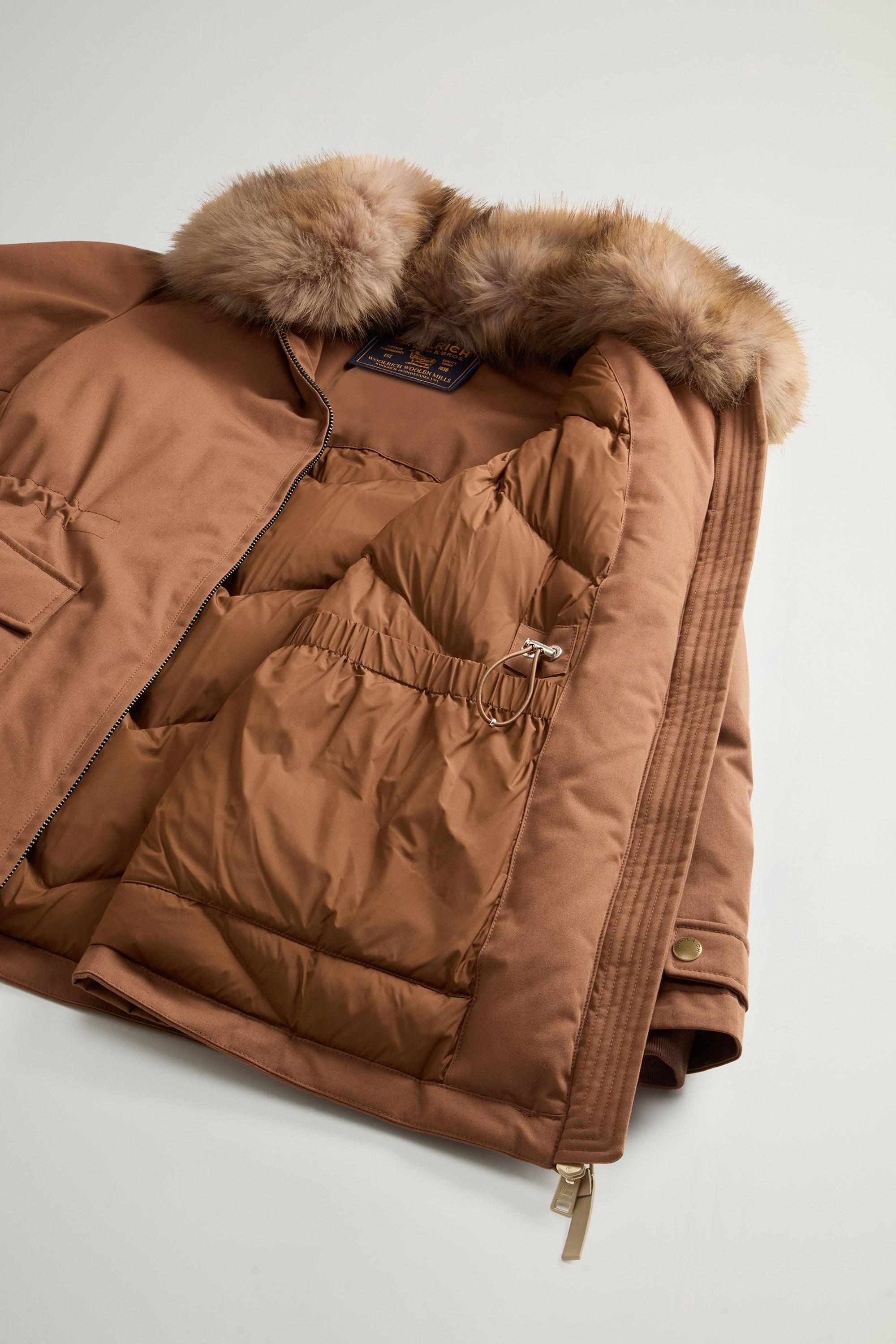 BEST COTTON FAUX FUR FIELD JACKET Brown photo 8 | Woolrich