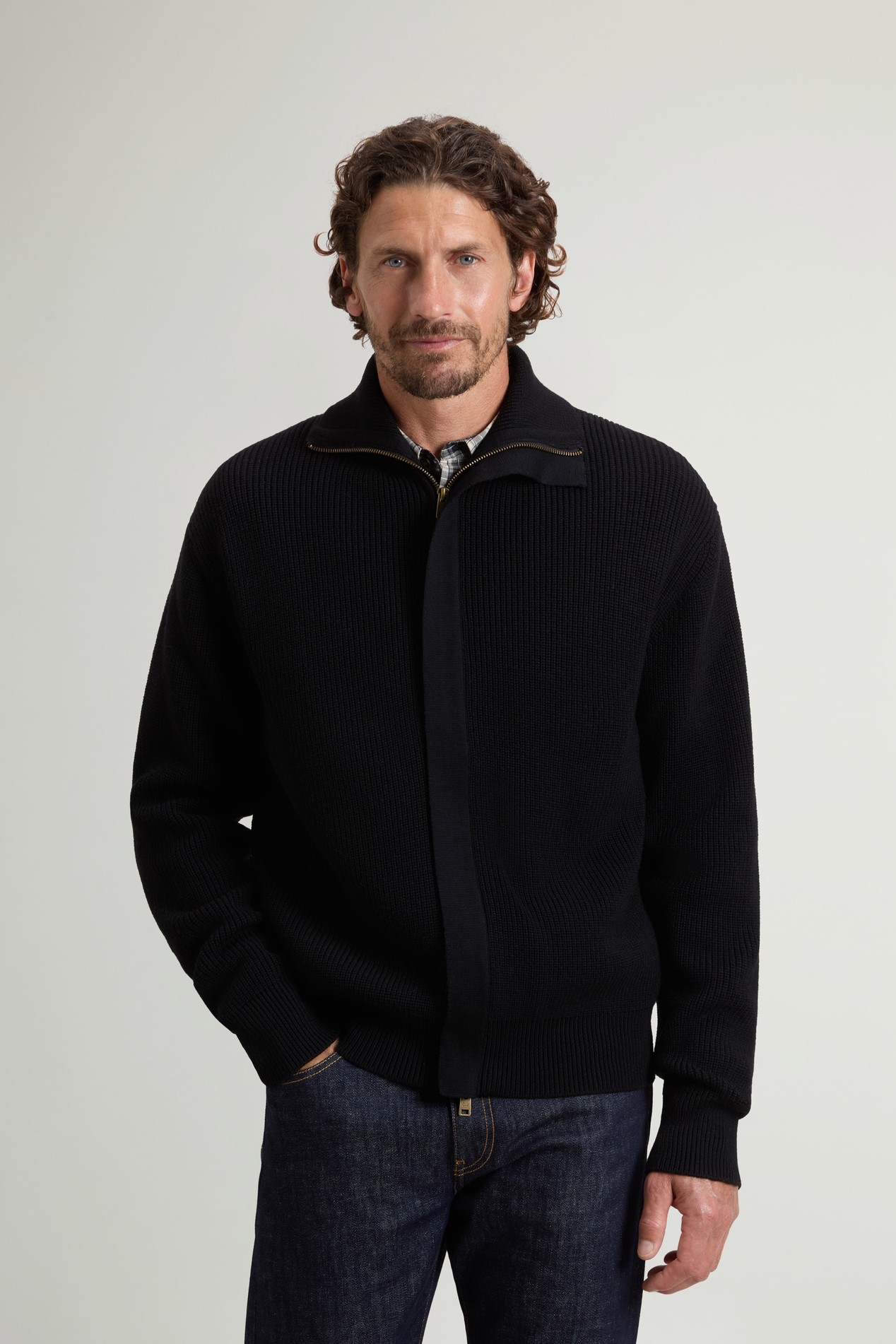 FINE MERINOS FULL-ZIP CARDIGAN GG13 Zwart photo 1 | Woolrich