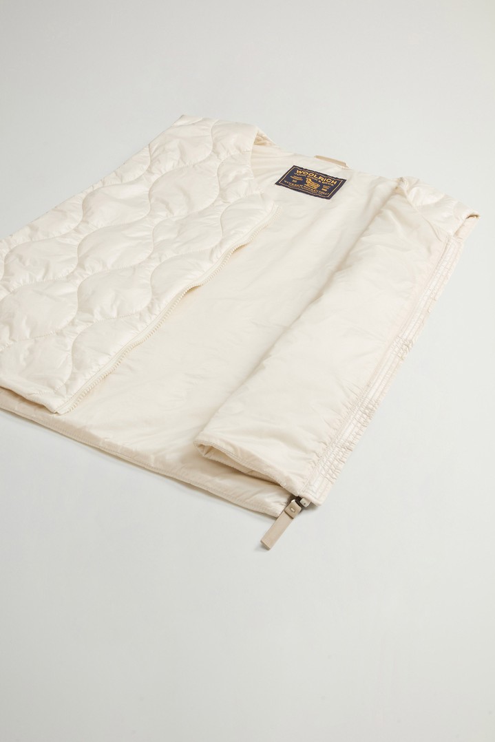 Packable Quilted Vest in Urban Light Nylon White photo 4 | Woolrich
