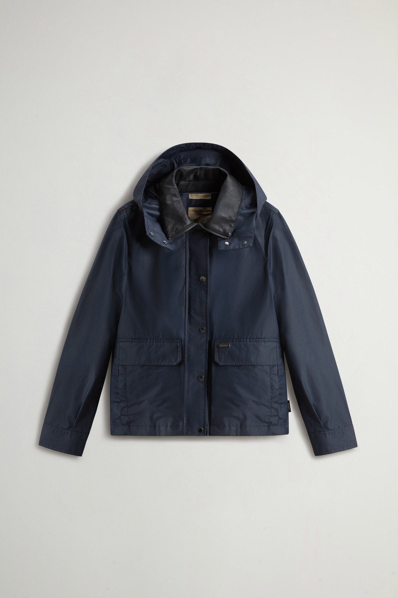 Dundee Jacket in Superwax Cotton Blue photo 5 | Woolrich