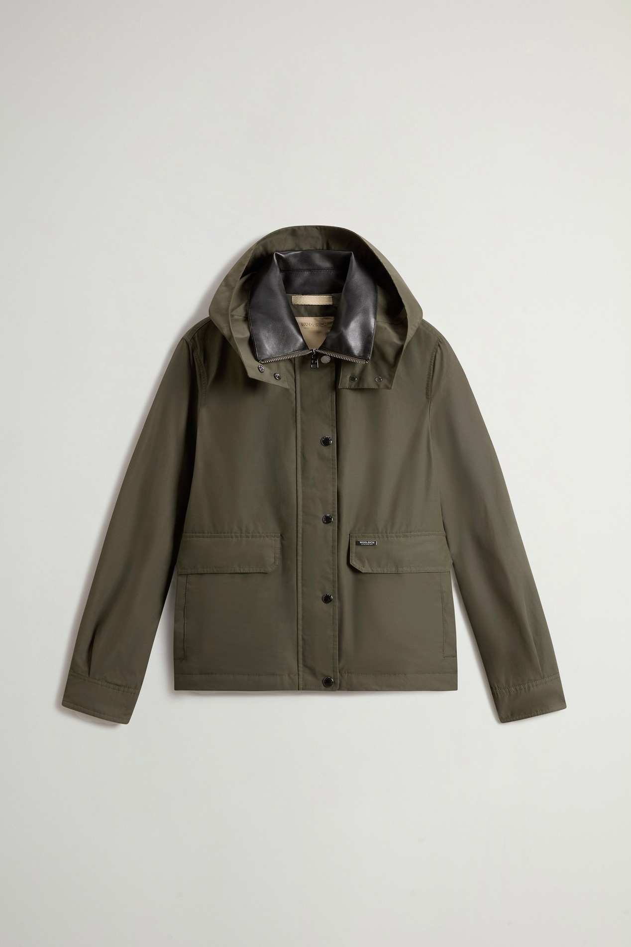 Dundee Jacket in Superwax Cotton Green photo 5 | Woolrich