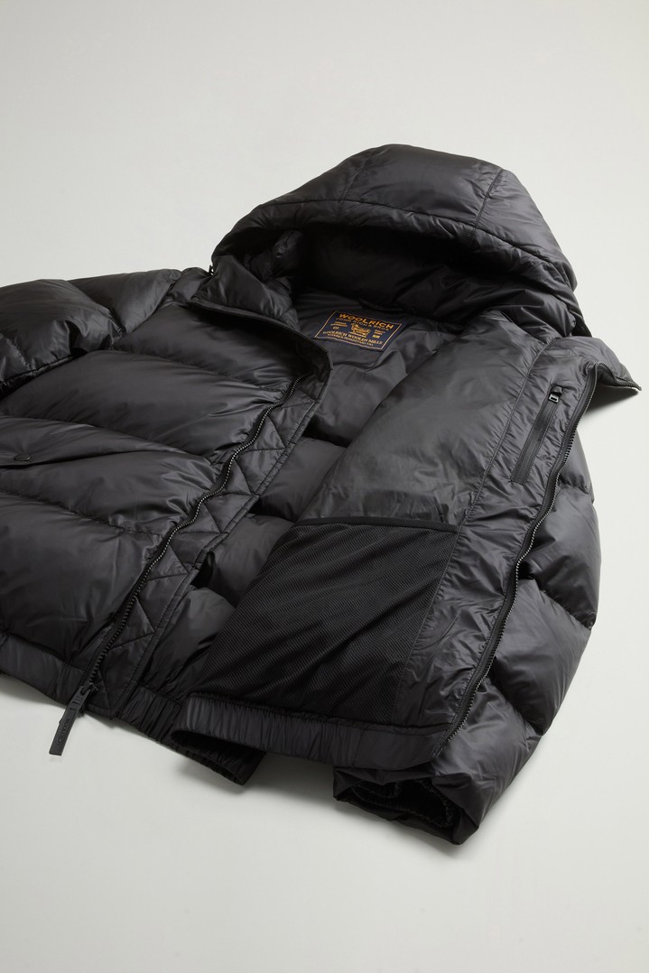 Quilted down jacket in recycled Pertex® Quantum fabric with hood Black photo 8 | Woolrich