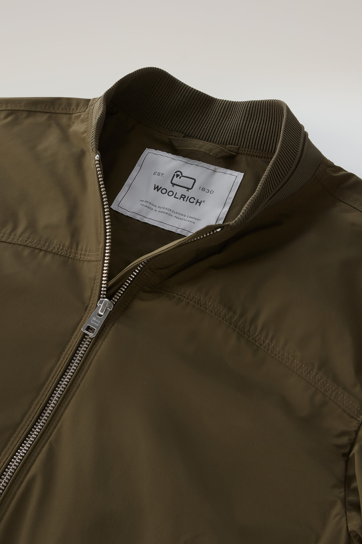 Summer Bomber in Urban Touch Green photo 2 | Woolrich
