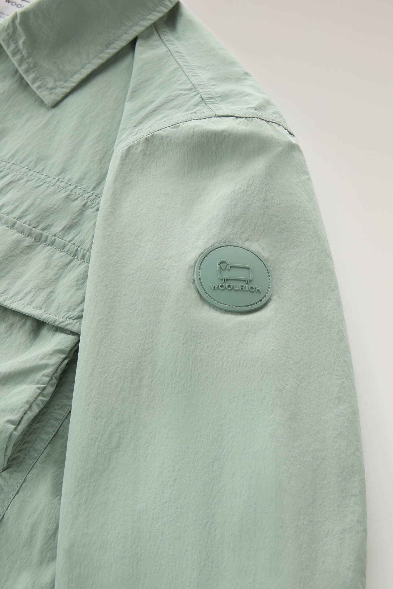 Shirt Jacket in Crinkle Nylon Green photo 3 | Woolrich