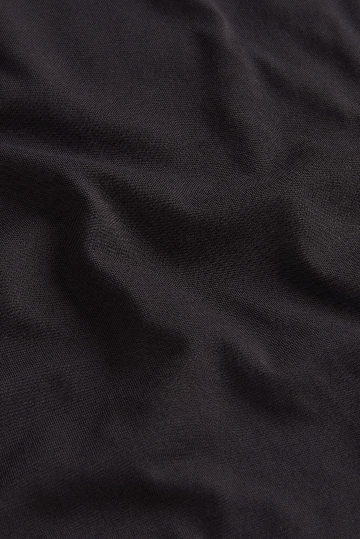T-Shirt in Pure Pima Cotton Black photo 2 | Woolrich