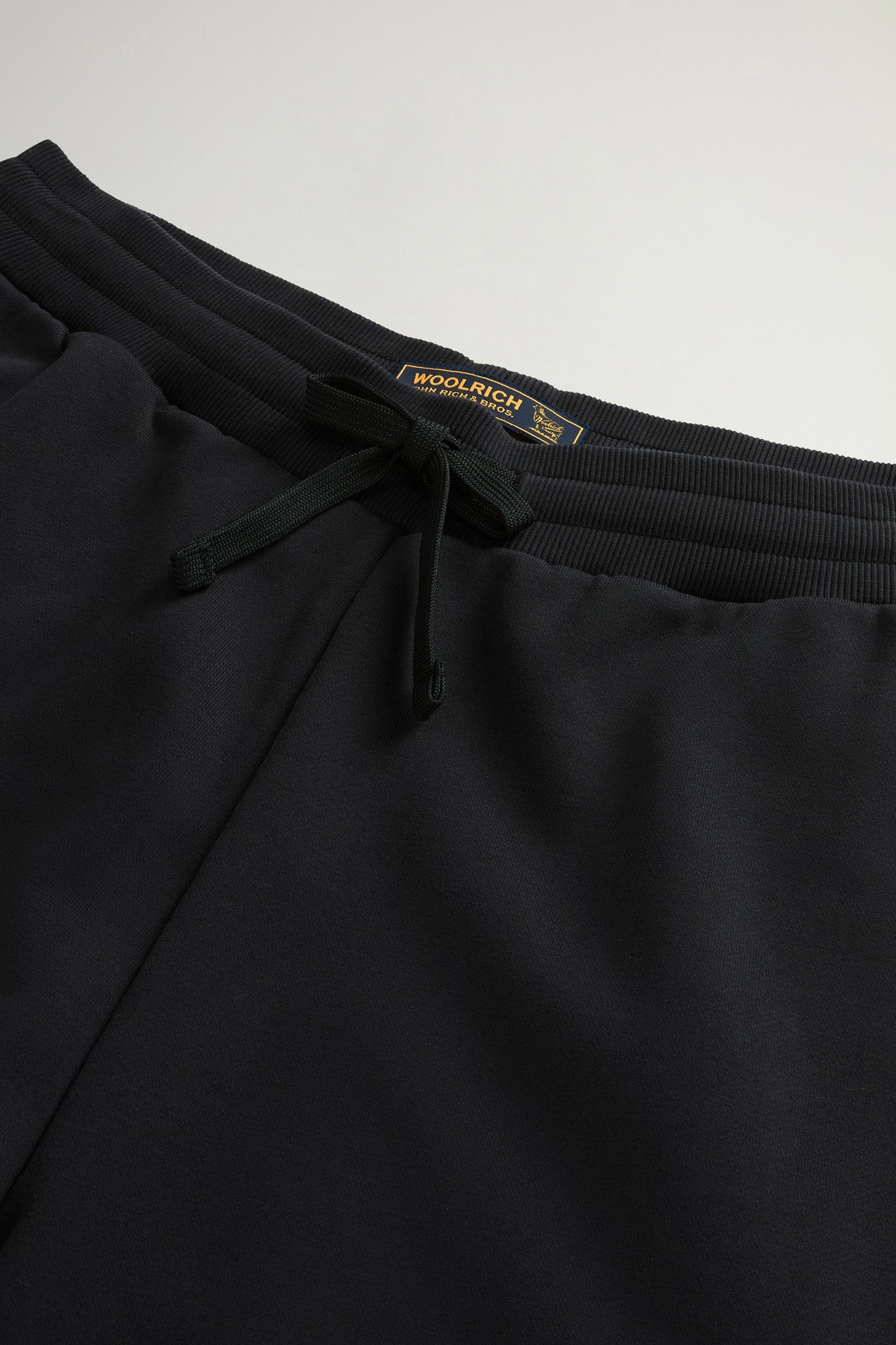 GRAPHIC FLEECE SWEATPANT Black photo 5 | Woolrich